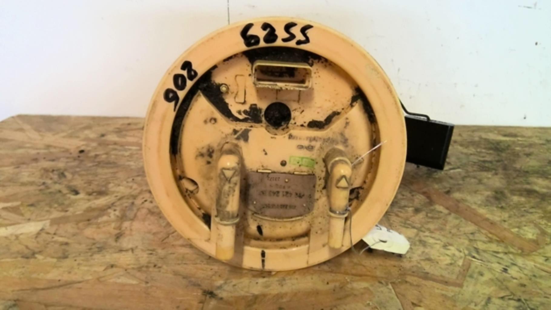 Pompe à carburant PEUGEOT 206  - 1