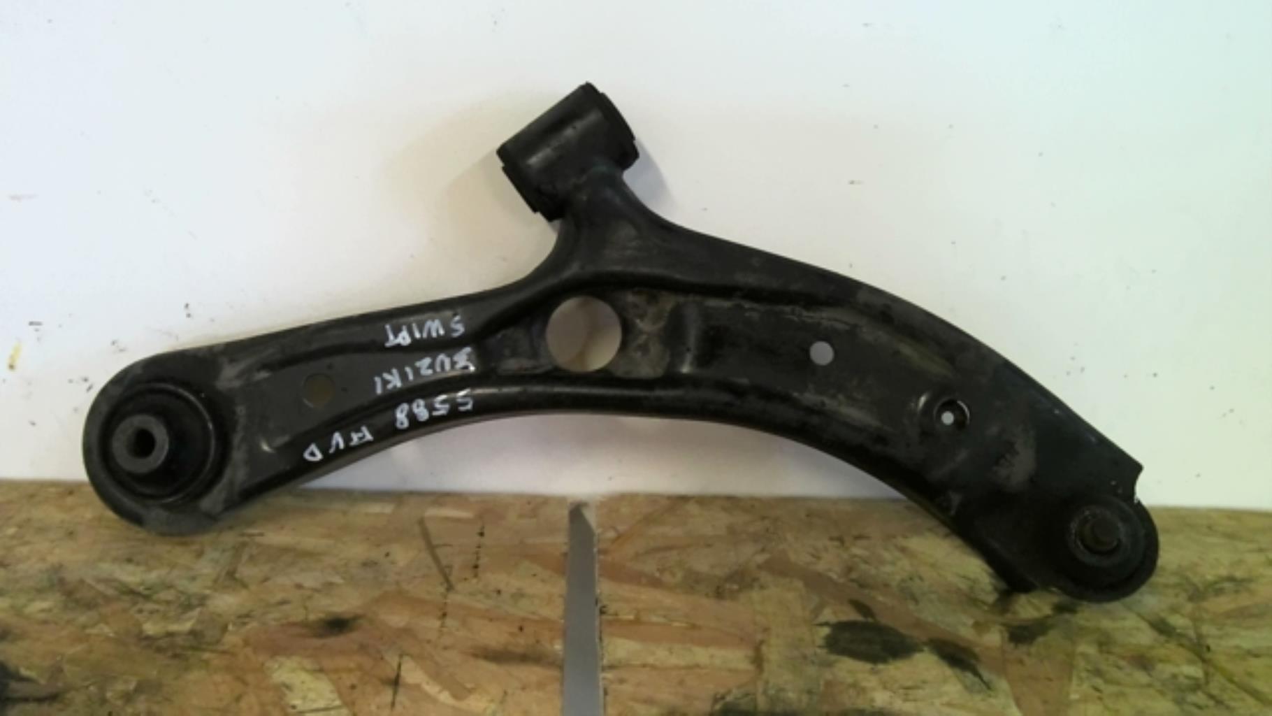 Triangle avant droit SUZUKI SWIFT 4 Diesel - 1