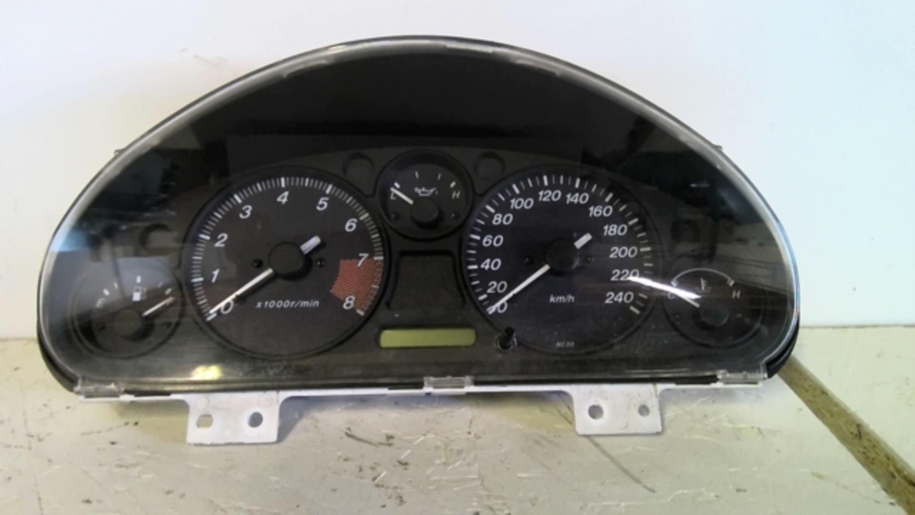 Compteur MAZDA MX5 2 PHASE 1 CABRIOLET Essence - 1