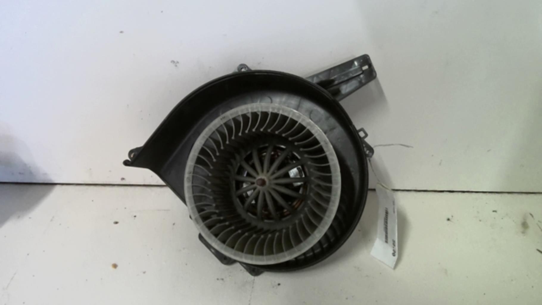 Pulseur d'air VOLKSWAGEN POLO 4 PHASE 1 Essence - 1