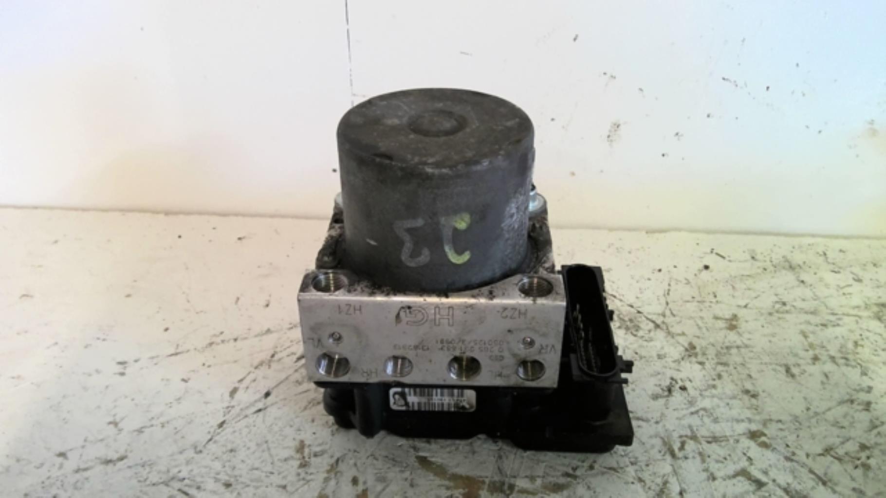 Bloc ABS (freins anti-blocage) OPEL CORSA C PHASE 2 Diesel - 1