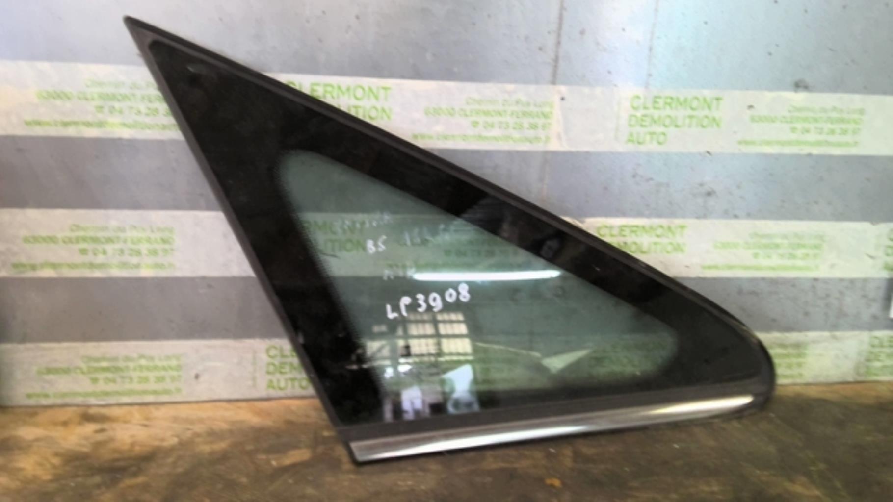Custode avant droit OPEL ZAFIRA B  - 1