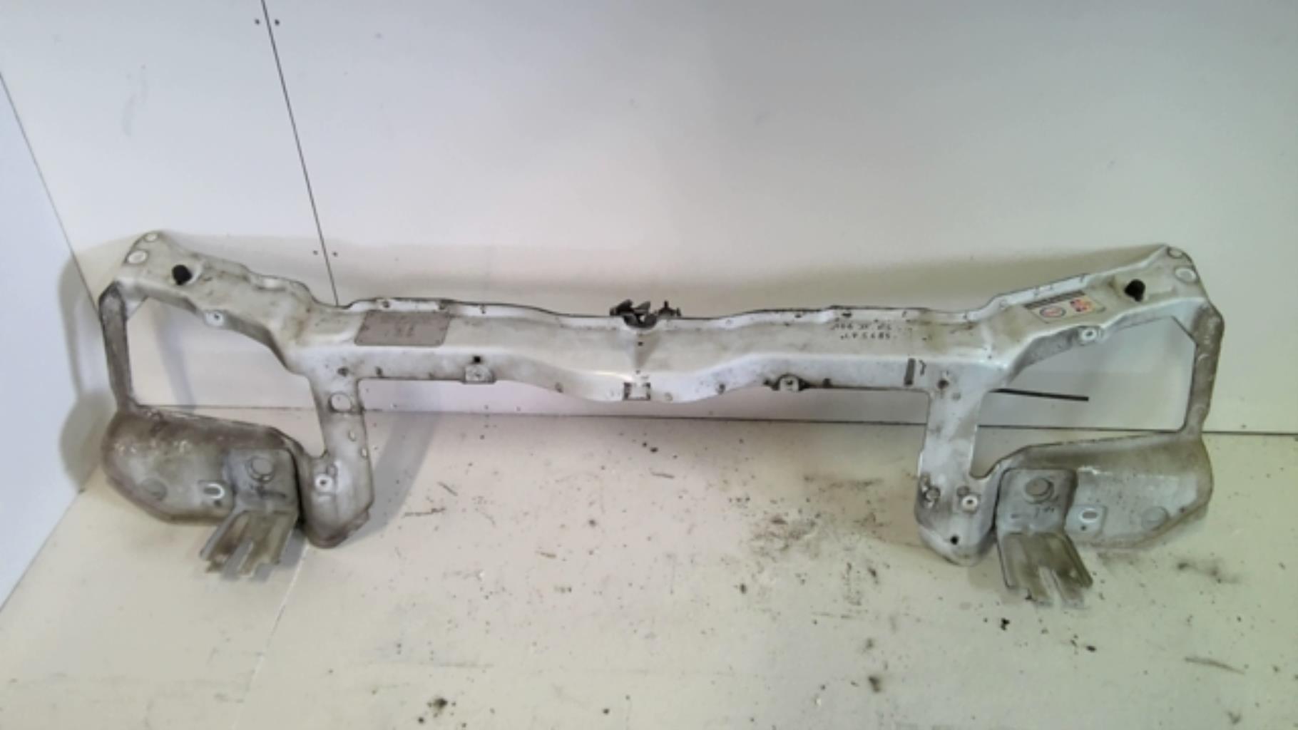 Face avant PEUGEOT 106 PHASE 1 Essence - 1
