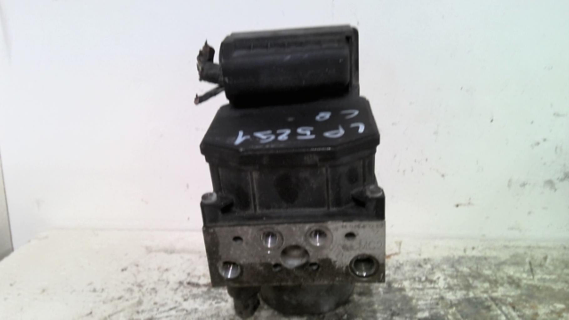 Bloc ABS (freins anti-blocage) CITROEN C8 Essence - 1