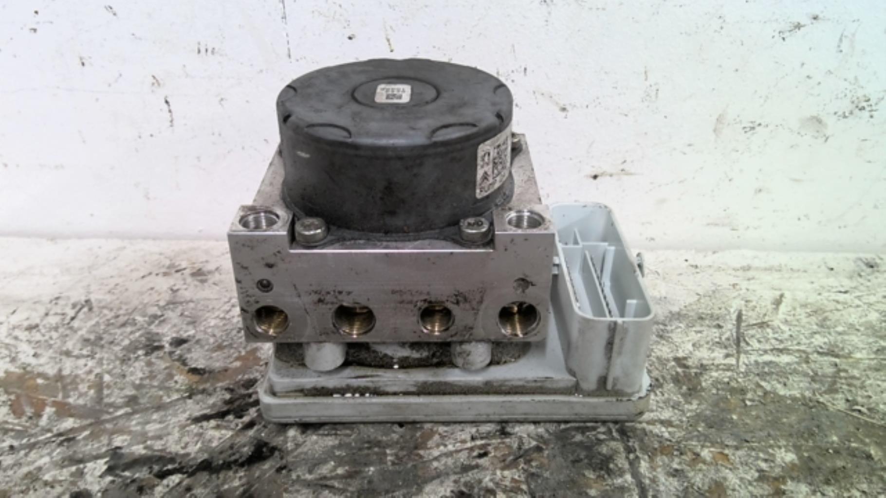 Bloc ABS (freins anti-blocage) CITROEN C3 2 PHASE 1 Diesel - 1