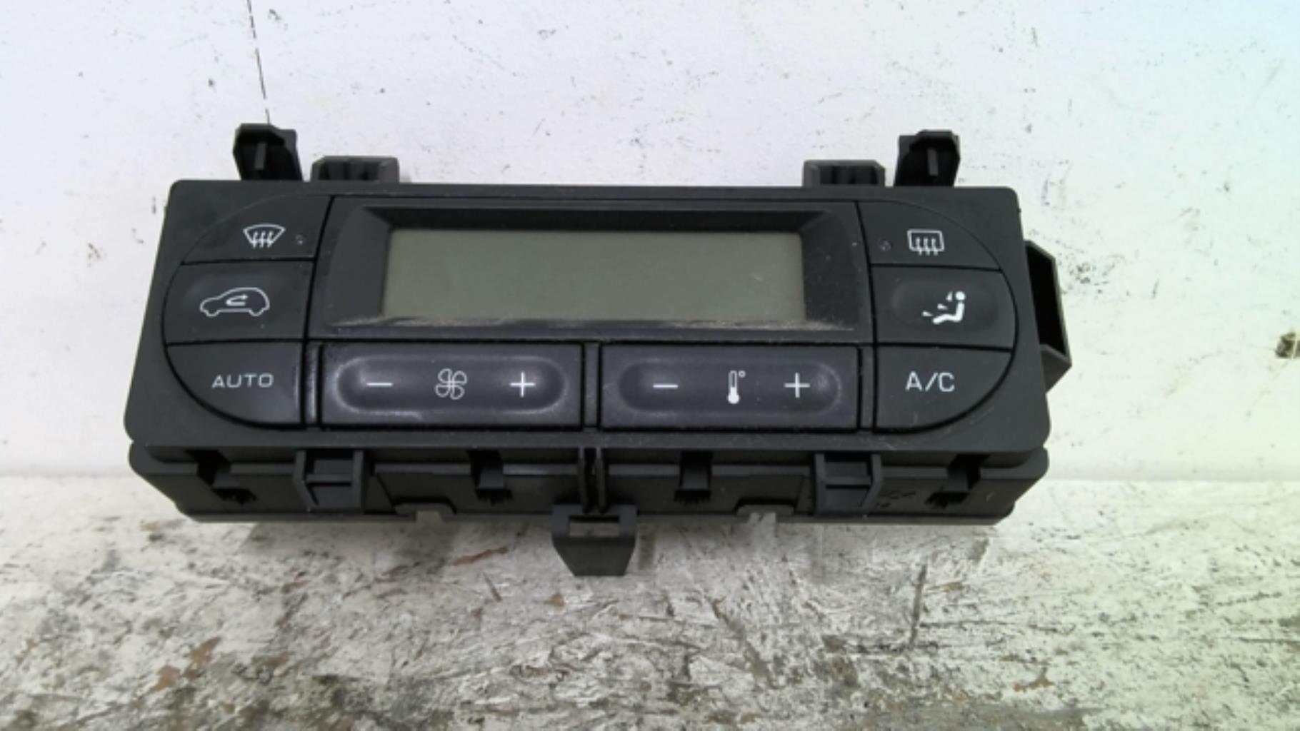 Commande chauffage PEUGEOT 1007 Diesel - 1