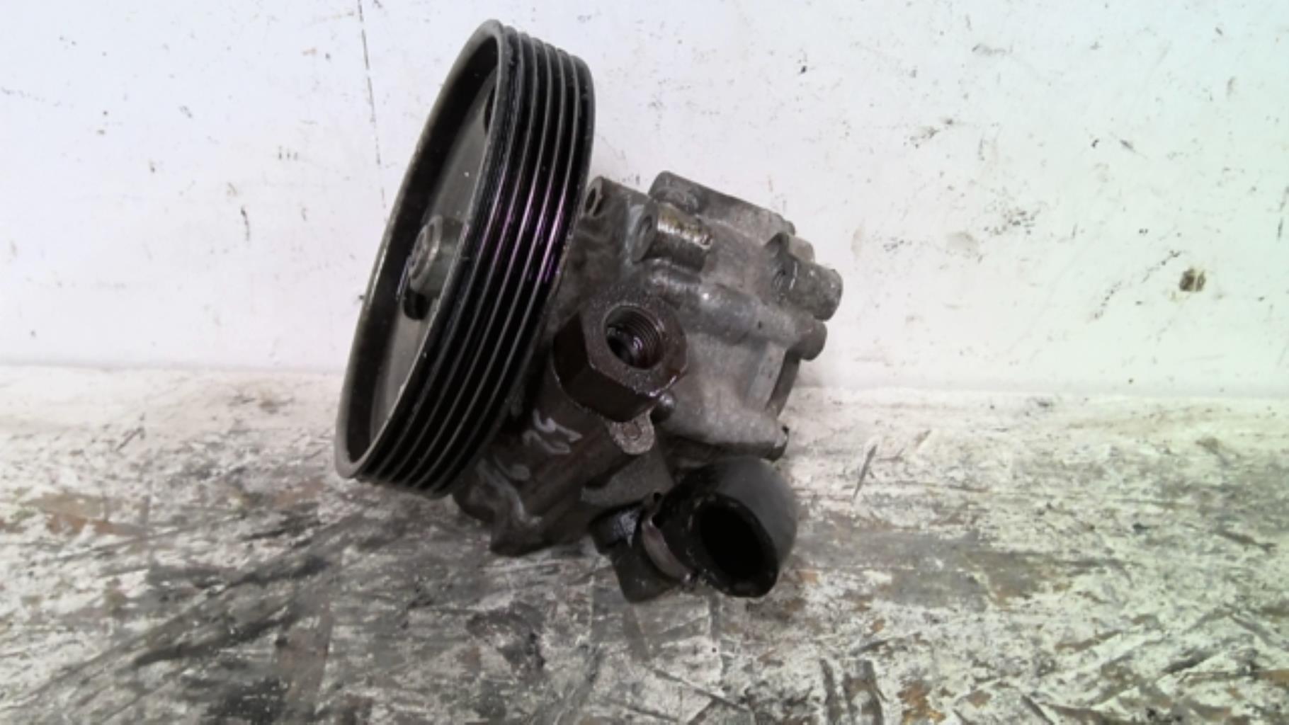 Pompe de direction CITROEN C8 Essence - 1