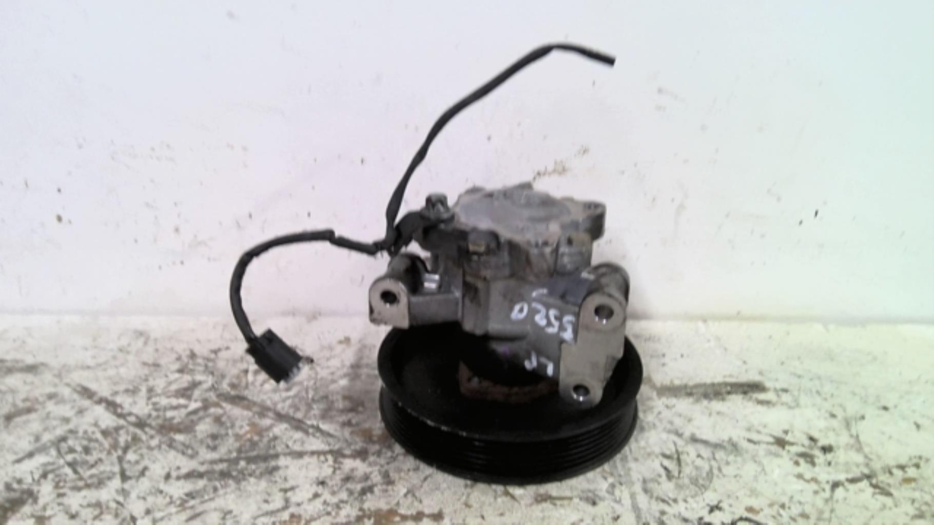 Pompe de direction MERCEDES CLASSE C 203 PHASE 2 Diesel - 1