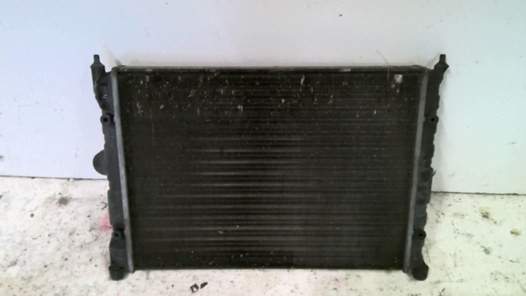 Radiateur eau VOLKSWAGEN POLO COUPE PHASE 2 Essence - 1