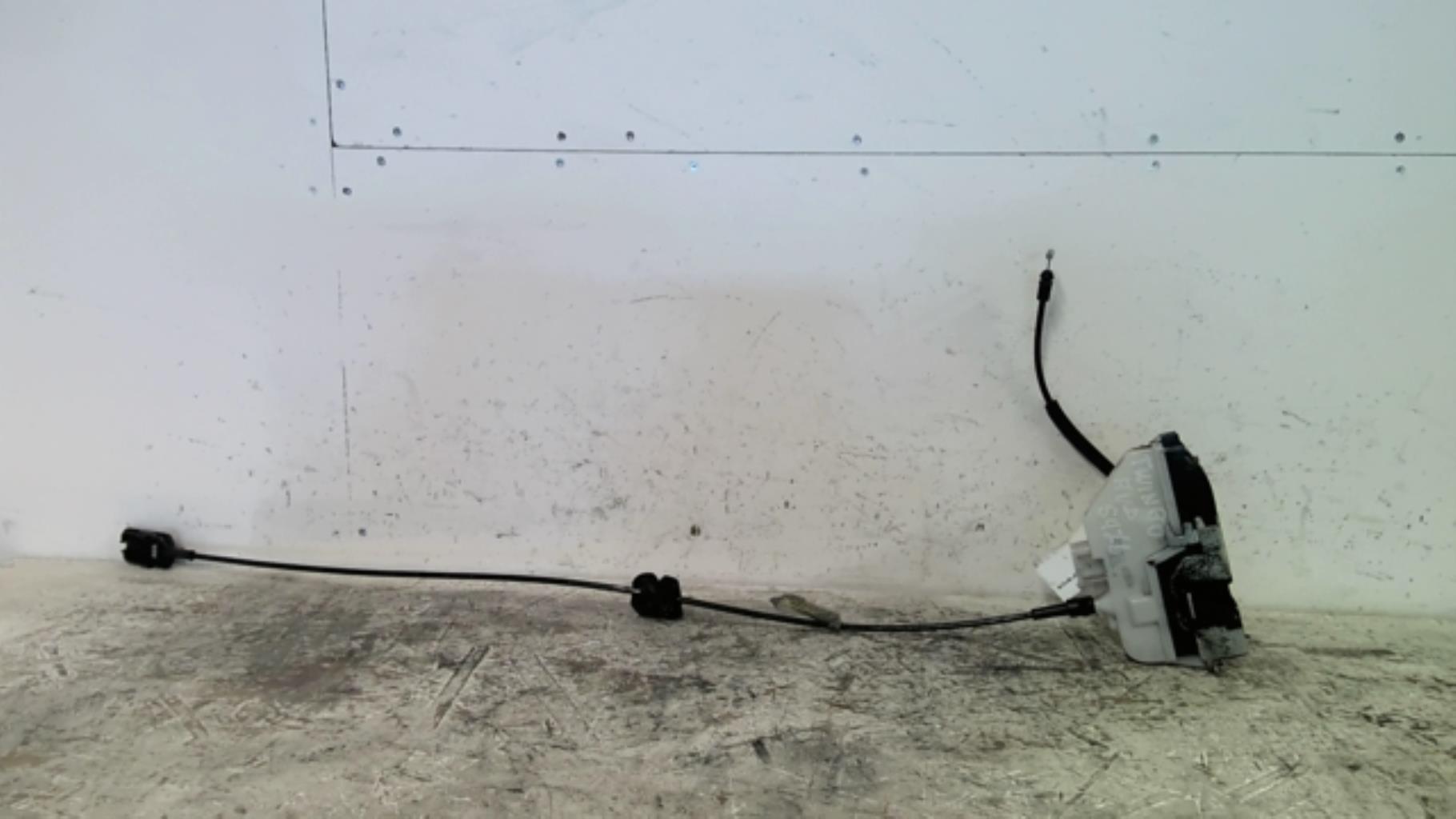 Serrure avant droit RENAULT TWINGO 2 PHASE 1 Essence - 1