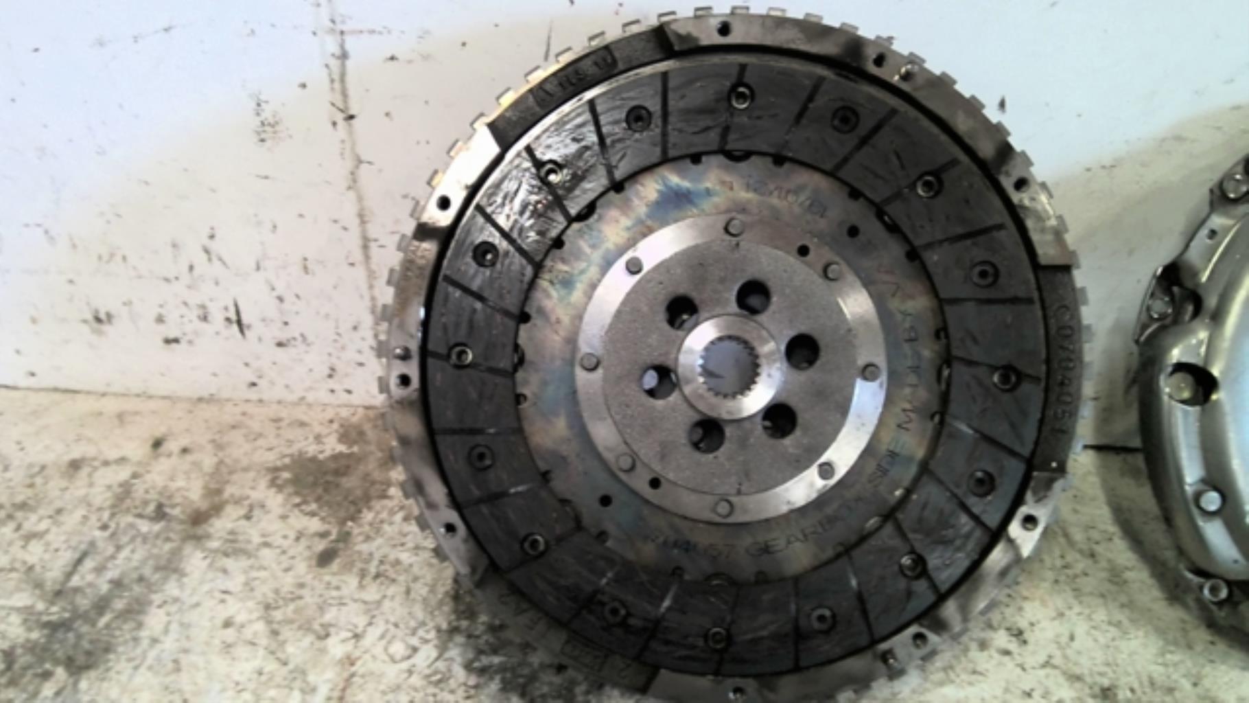 Embrayage RENAULT MEGANE 3 PHASE 1 Diesel - 1