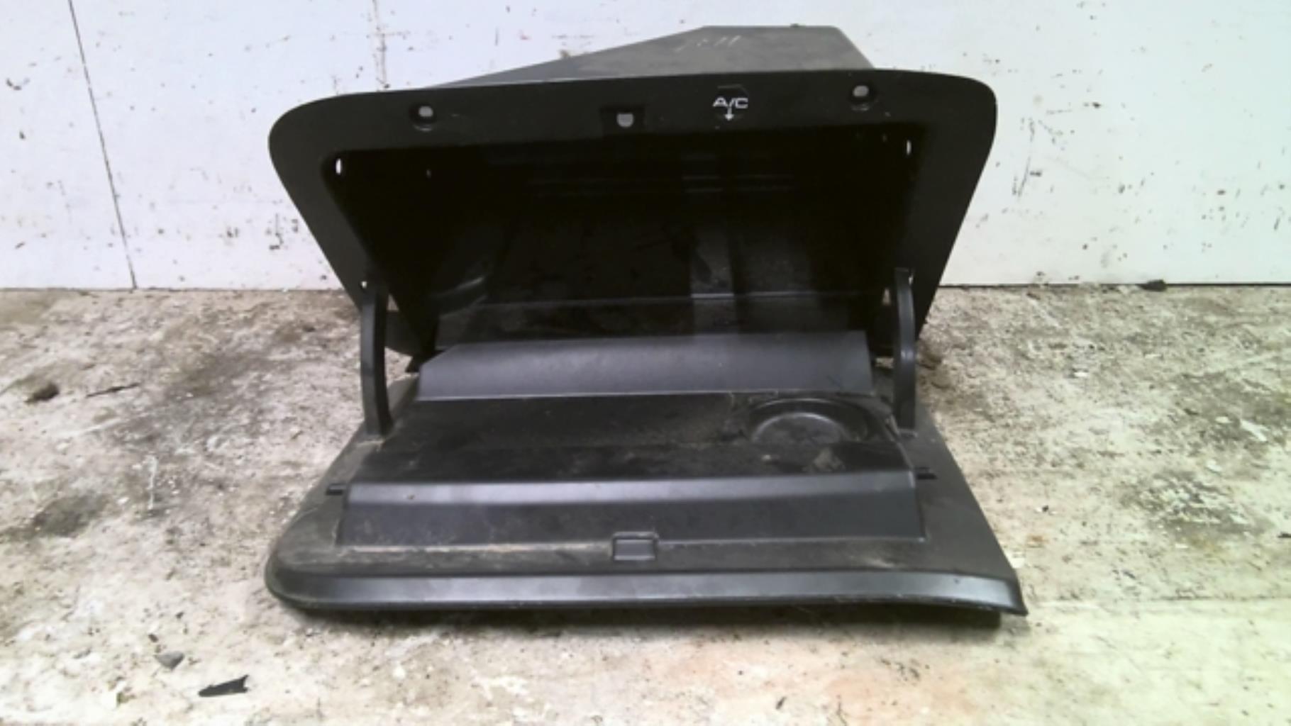 Boite a gants CITROEN C3 PICASSO PHASE 2 Essence - 1