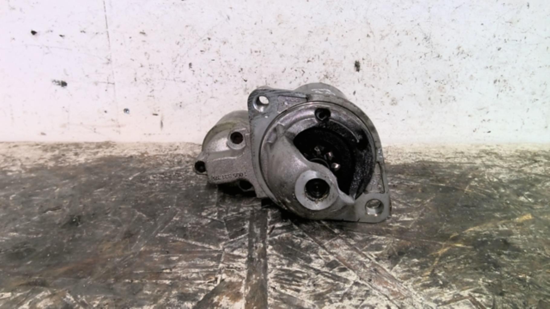 Demarreur BMW SERIE 1 E87 PHASE 1 Essence - 1
