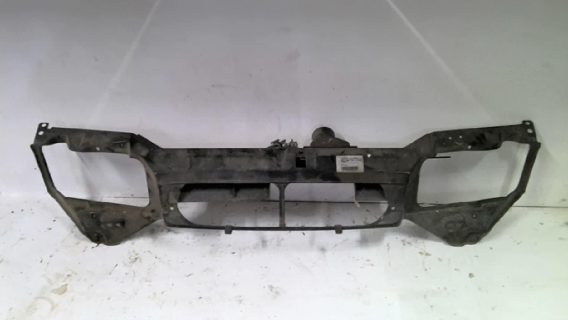 Face avant PEUGEOT 806 Diesel - 1