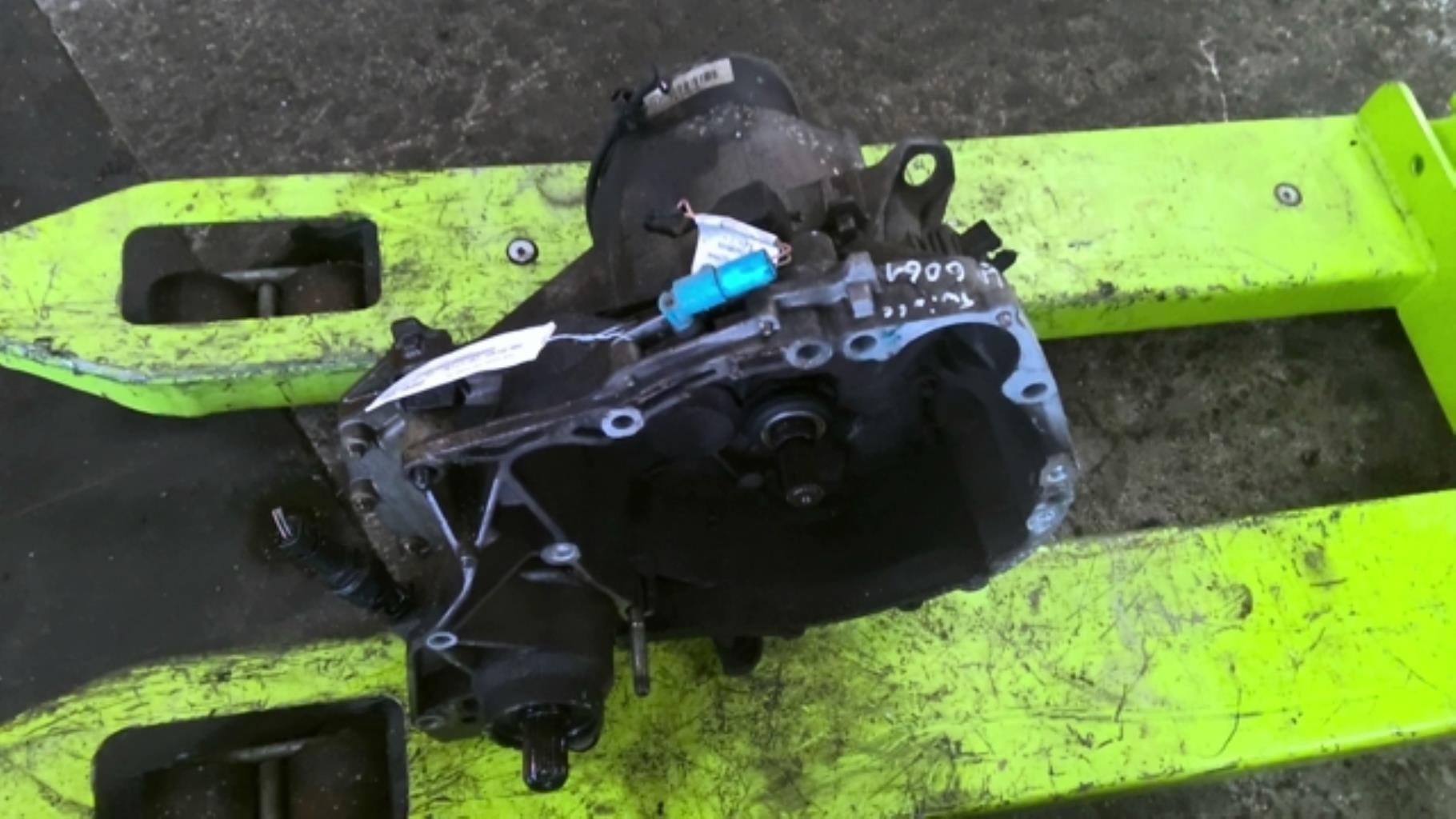 Boite de vitesses RENAULT TWINGO 1 PHASE 3 Essence - 1