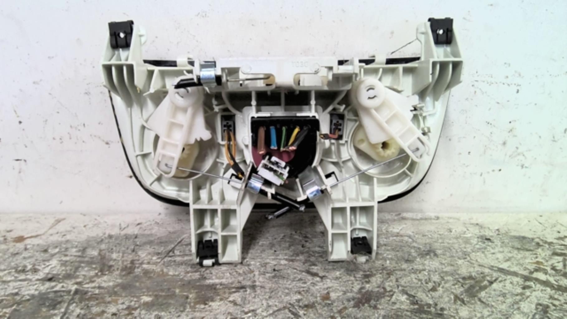 Commande chauffage PEUGEOT BIPPER Diesel - 1