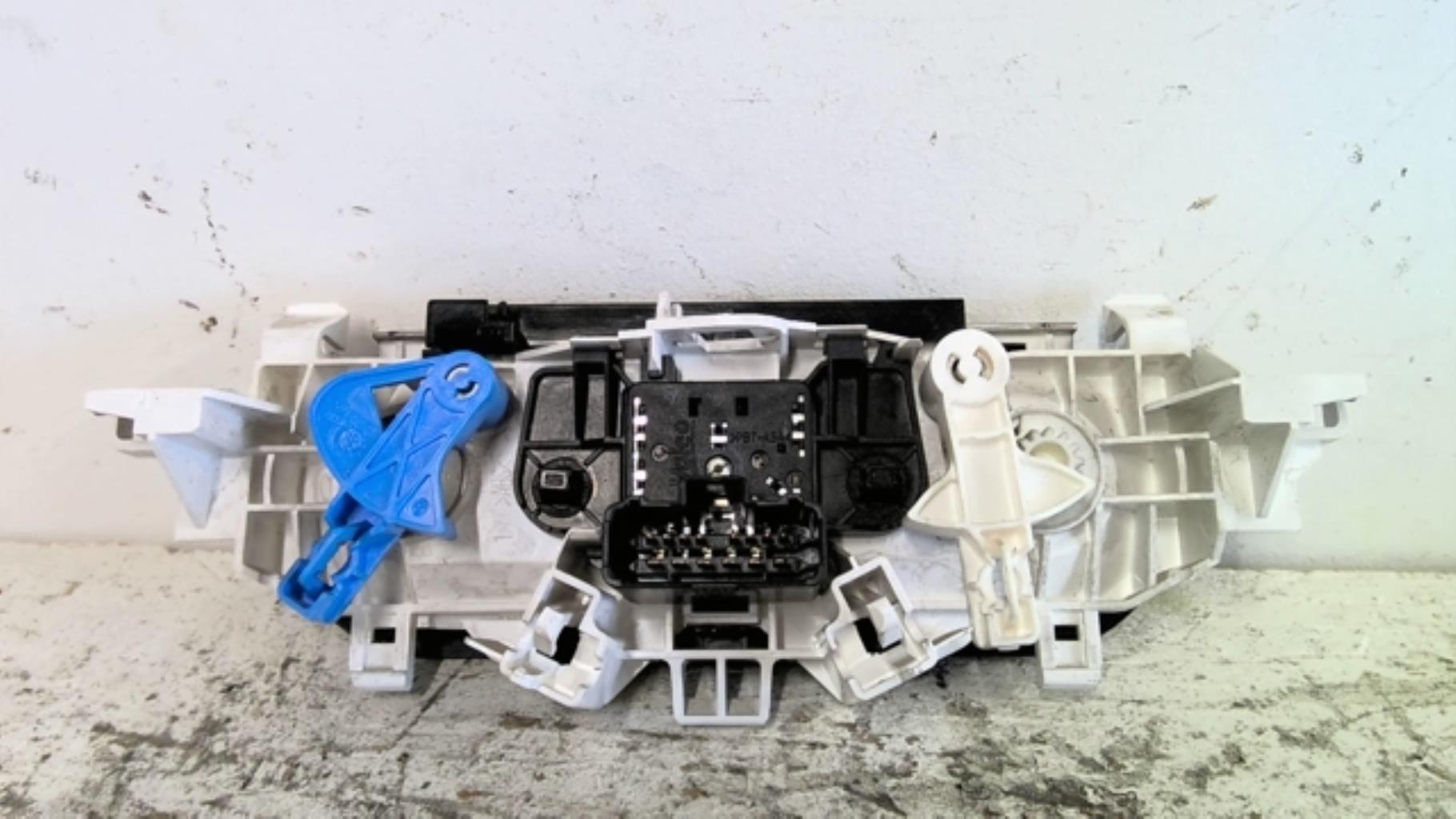 Commande chauffage RENAULT TWINGO 2 PHASE 1 Diesel - 1