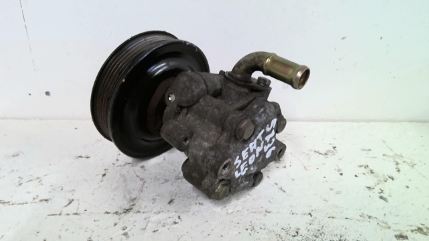 Pompe de direction SEAT LEON 1 Essence - 1