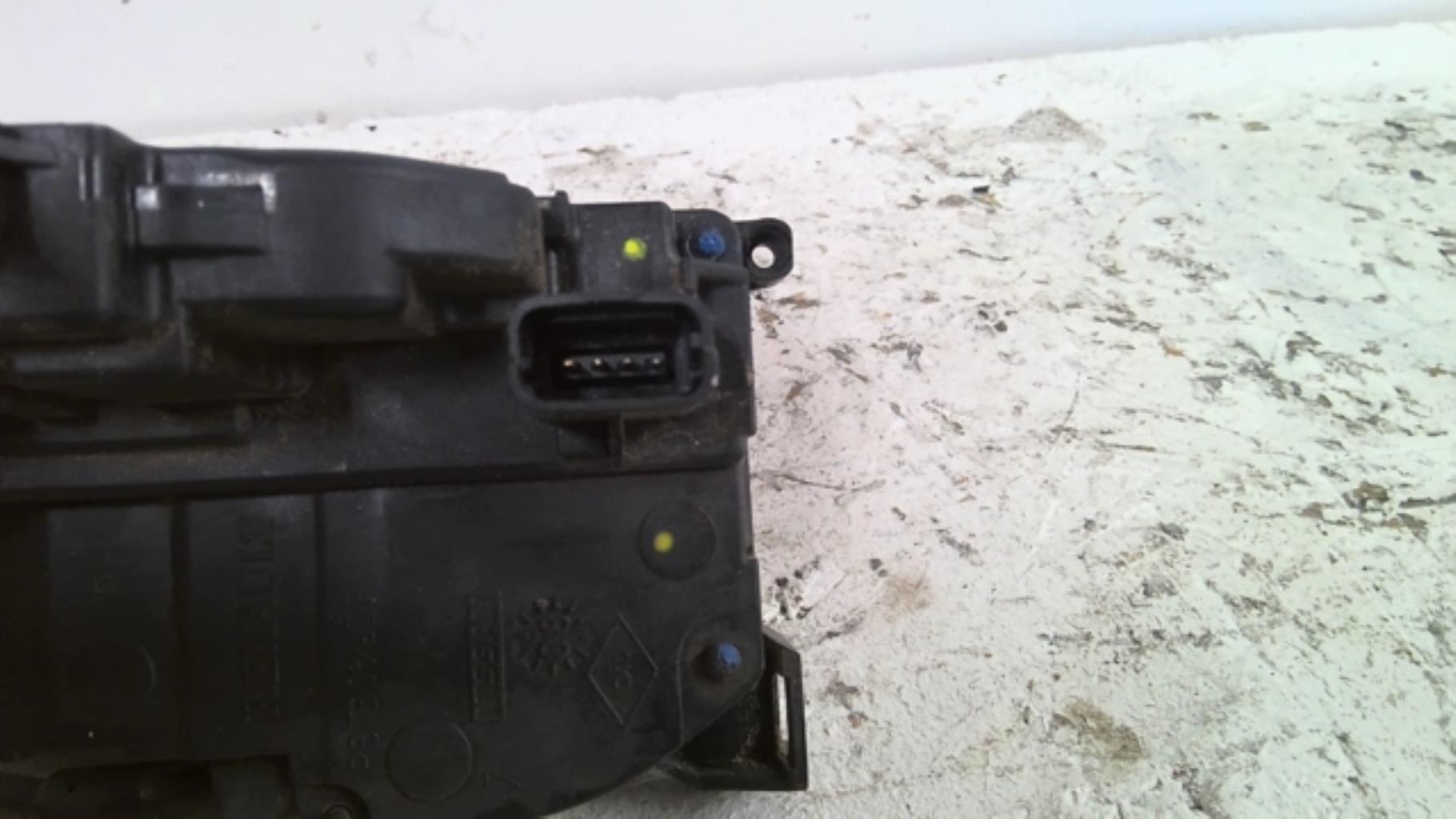 Serrure avant droit RENAULT CLIO 3 PHASE 1 Diesel - 1