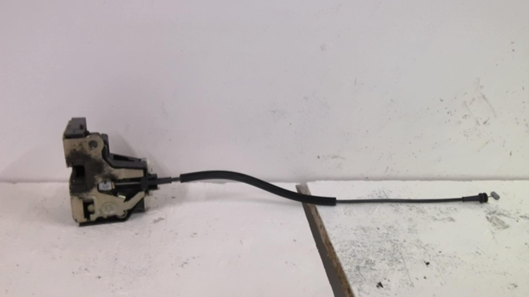Serrure avant droit RENAULT CLIO 2 PHASE 2 Diesel - 1