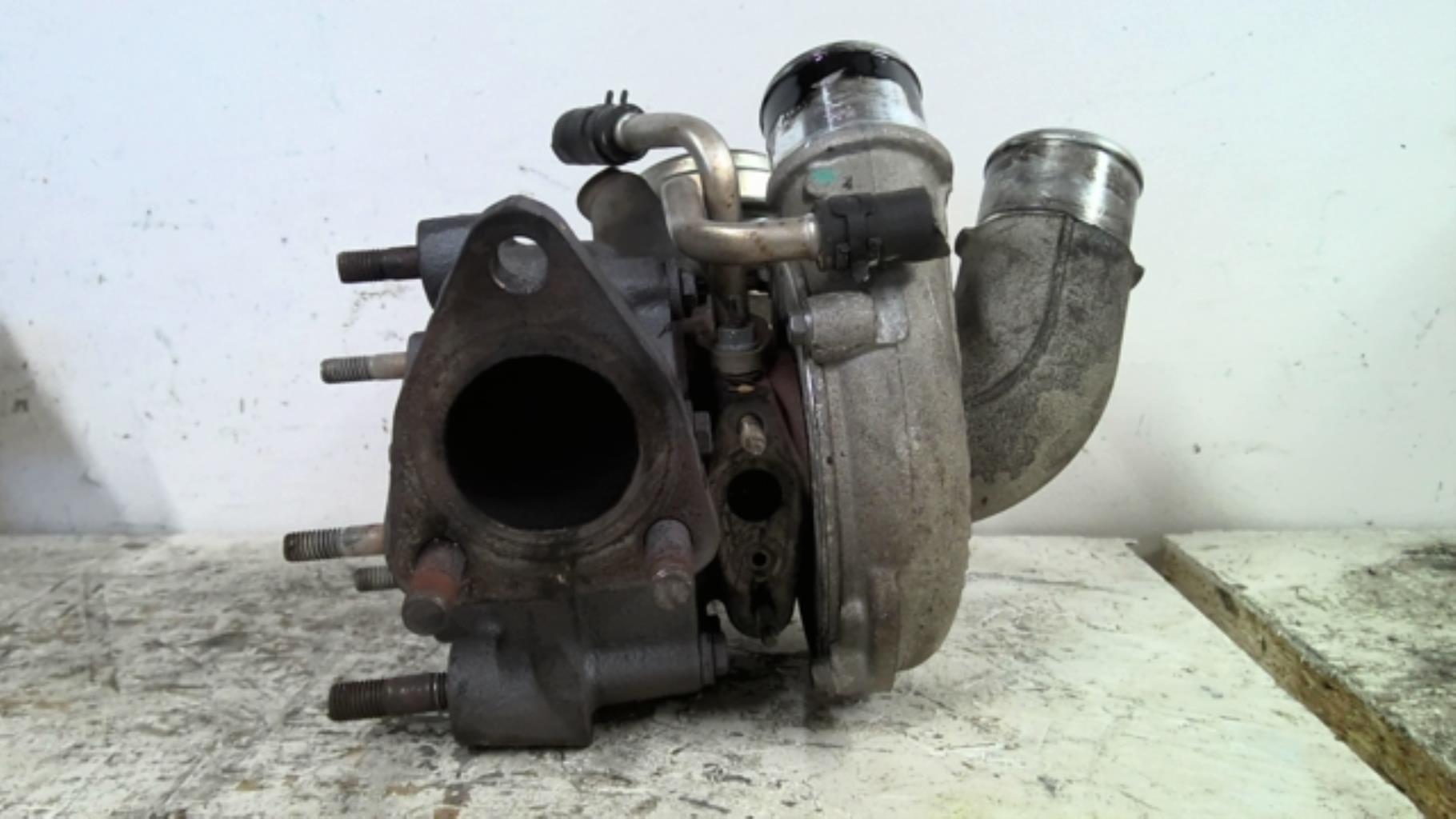 Turbo TOYOTA COROLLA 10 PHASE 2 BREAK Diesel - 1