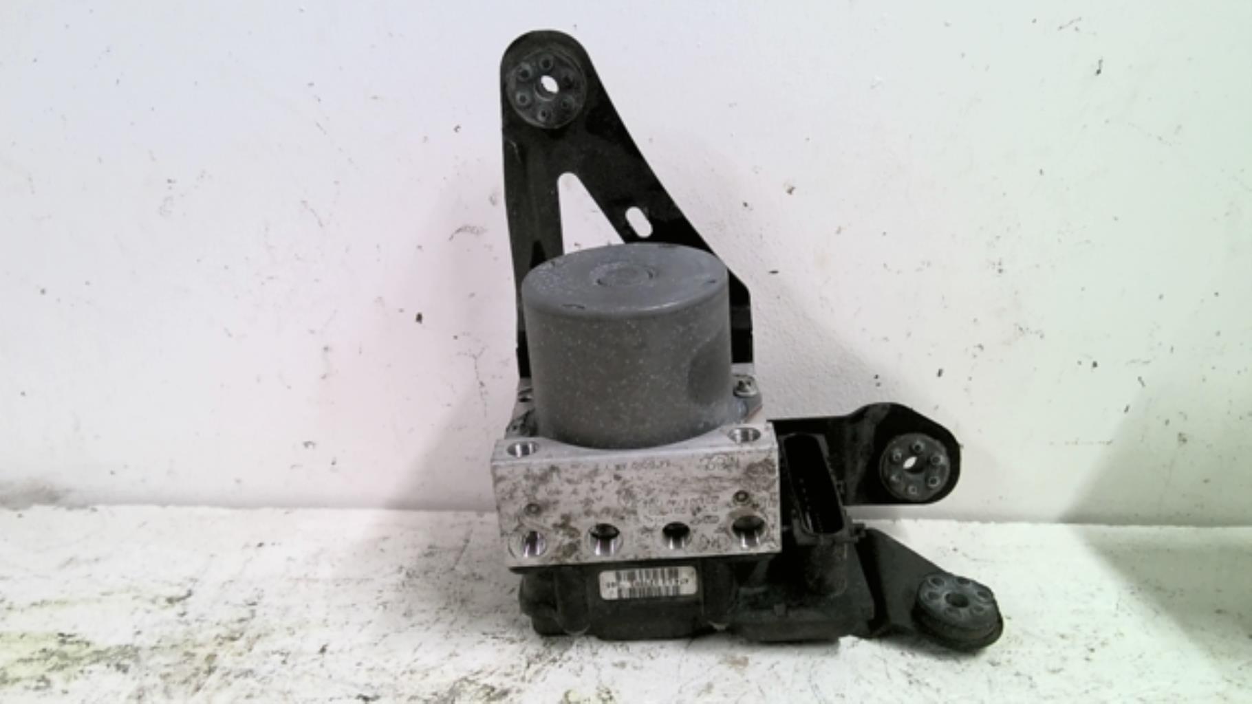 Bloc ABS (freins anti-blocage) RENAULT SCENIC 2 PHASE 1 Essence - 1
