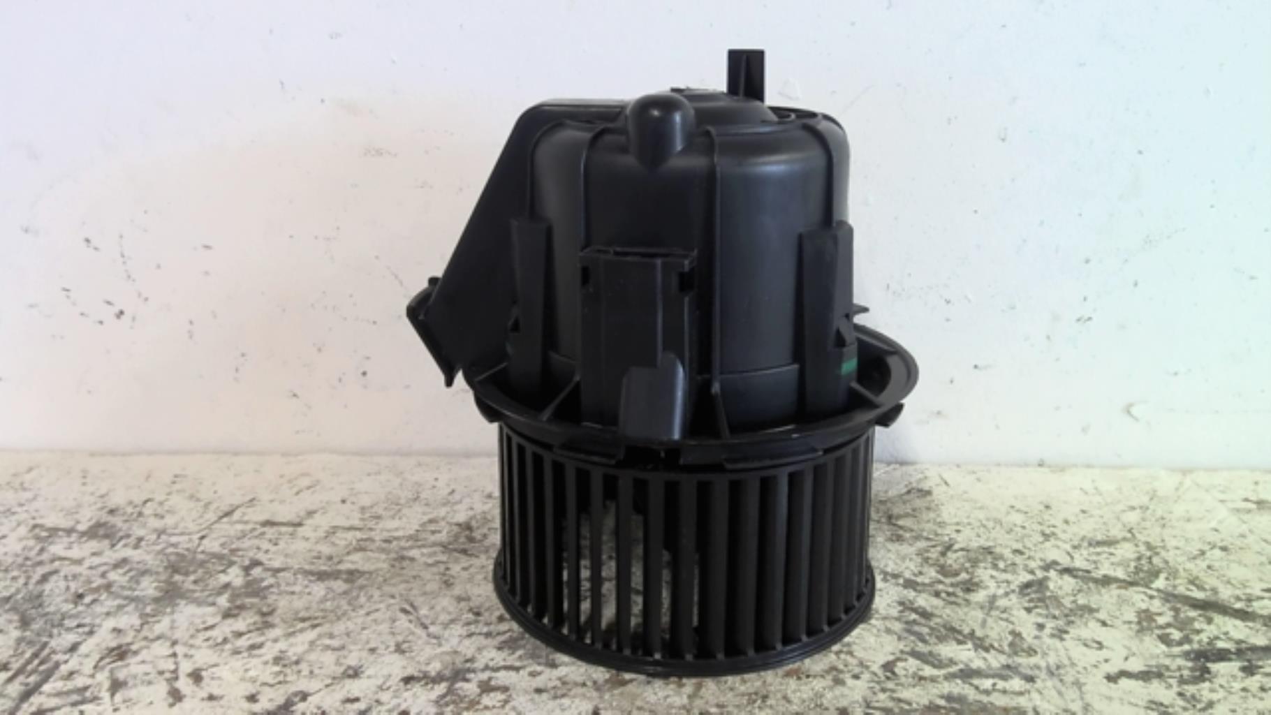 Pulseur d'air CITROEN C3 2 PHASE 1 Essence - 1