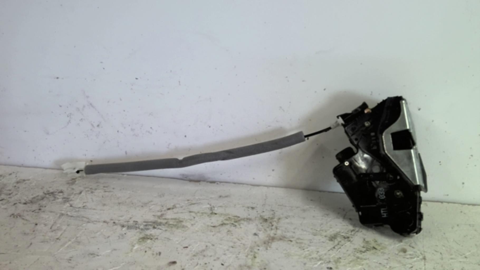 Serrure arriere gauche BMW SERIE 3 E46 PHASE 1 Diesel - 1