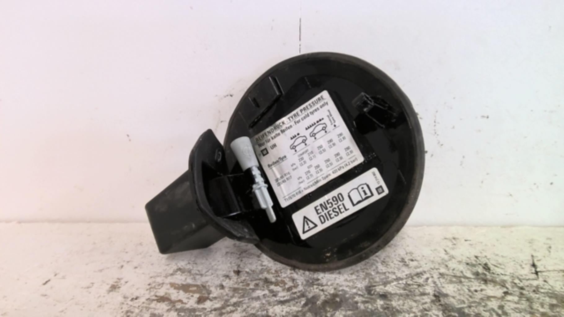 Trappe d'essence OPEL ASTRA H GTC PHASE 1 Diesel - 1