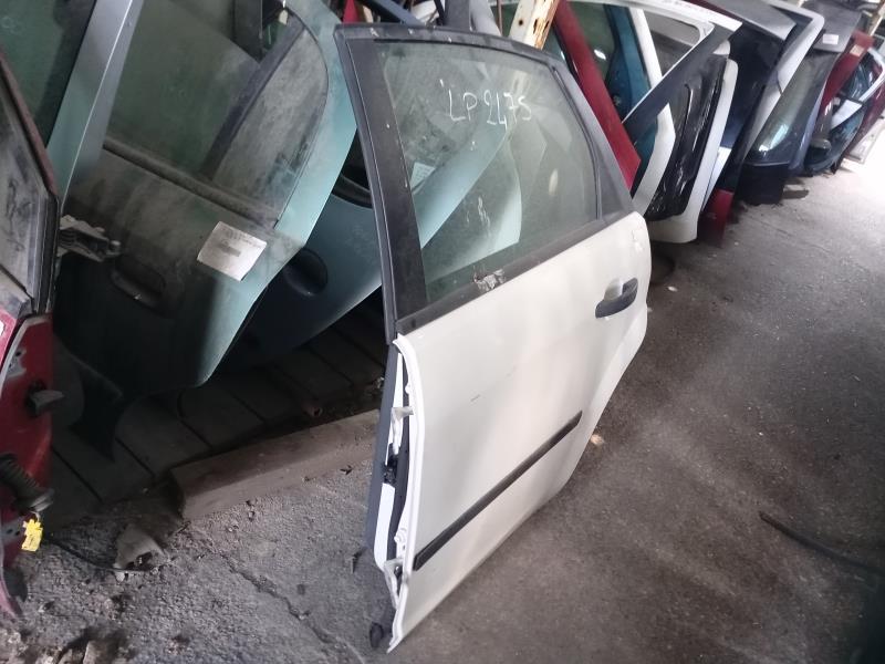 Porte arriere gauche FORD FOCUS 2 PHASE 1 Essence - 1