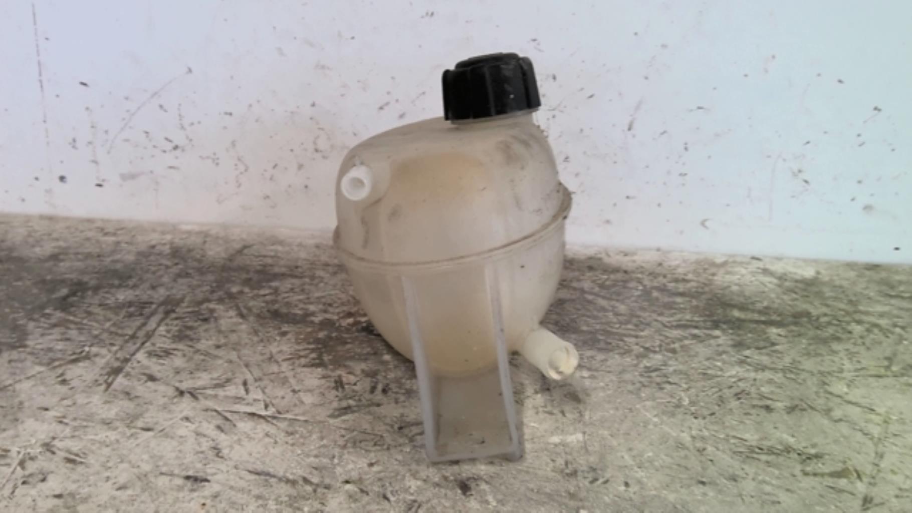 Vase d'expansion RENAULT TRAFIC 2  - 1