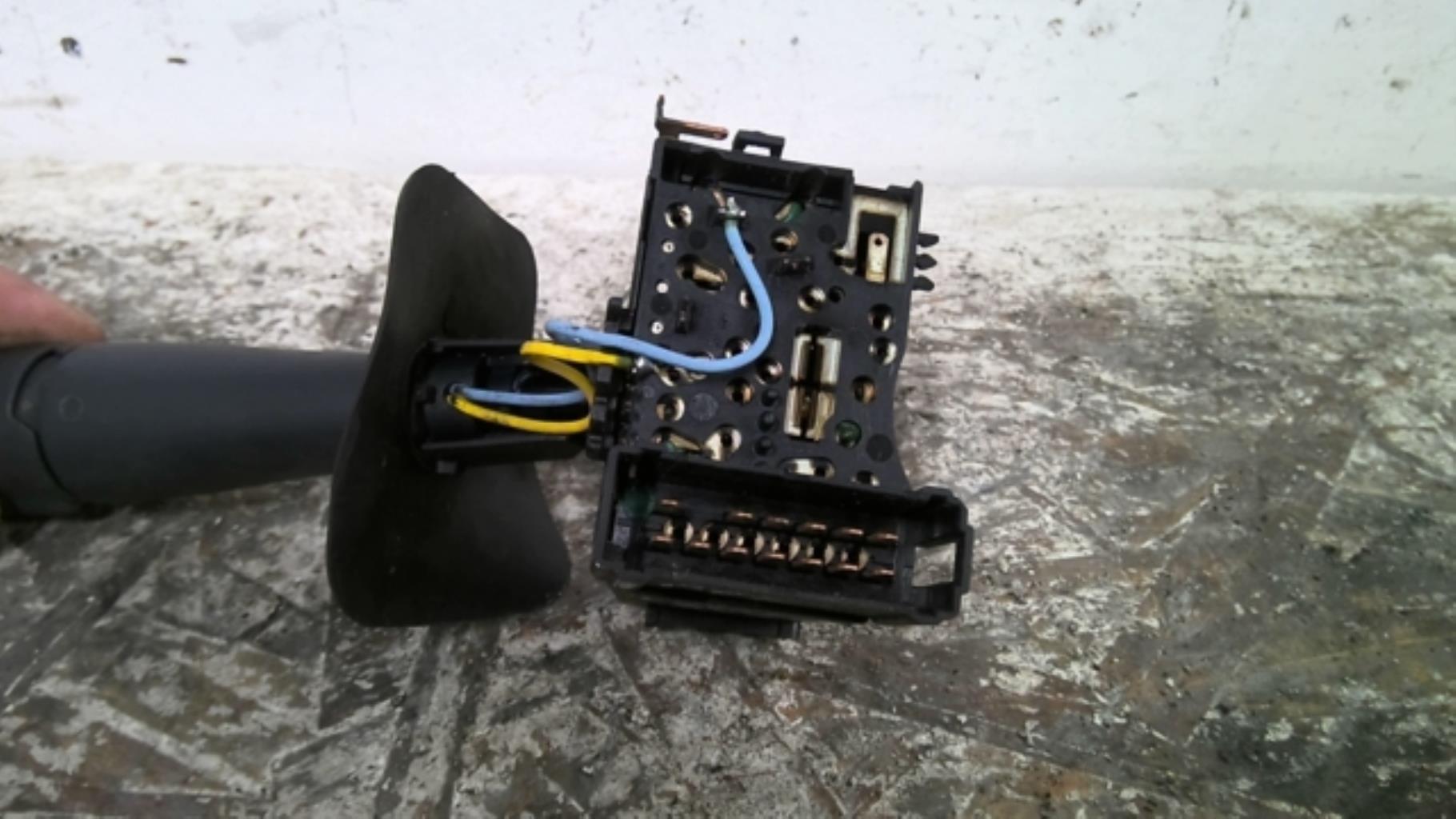 Commodo phare RENAULT CLIO 2 PHASE 2 Diesel - 1