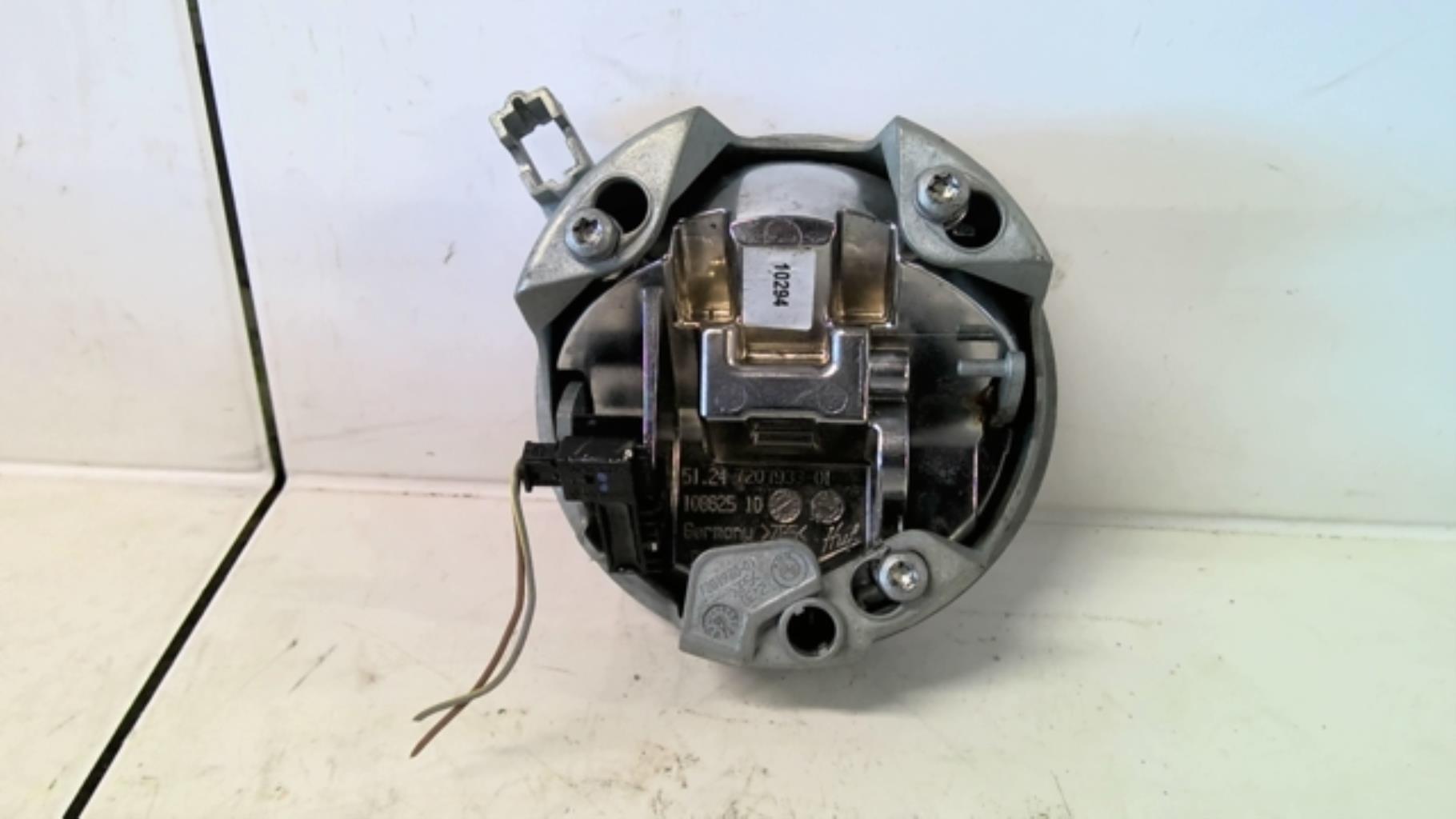 Poignee hayon BMW SERIE 1 E81 Diesel - 1