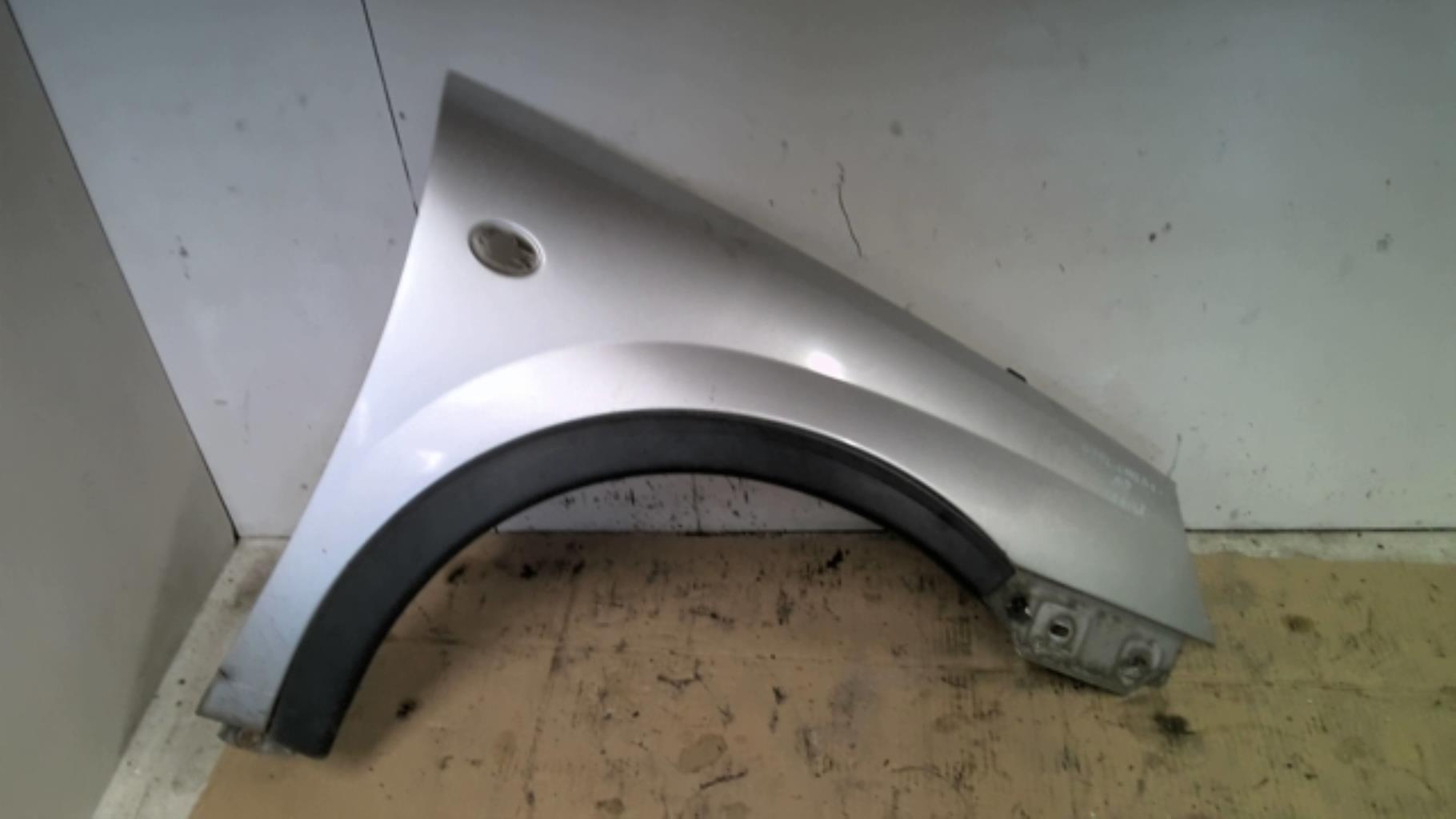 Aile avant droit OPEL CORSA C PHASE 2 Diesel - 1