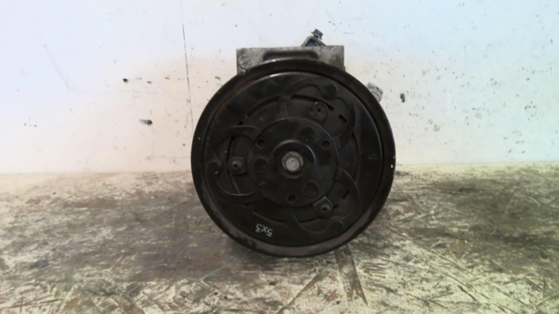Compresseur clim RENAULT CLIO 4 Diesel - 1