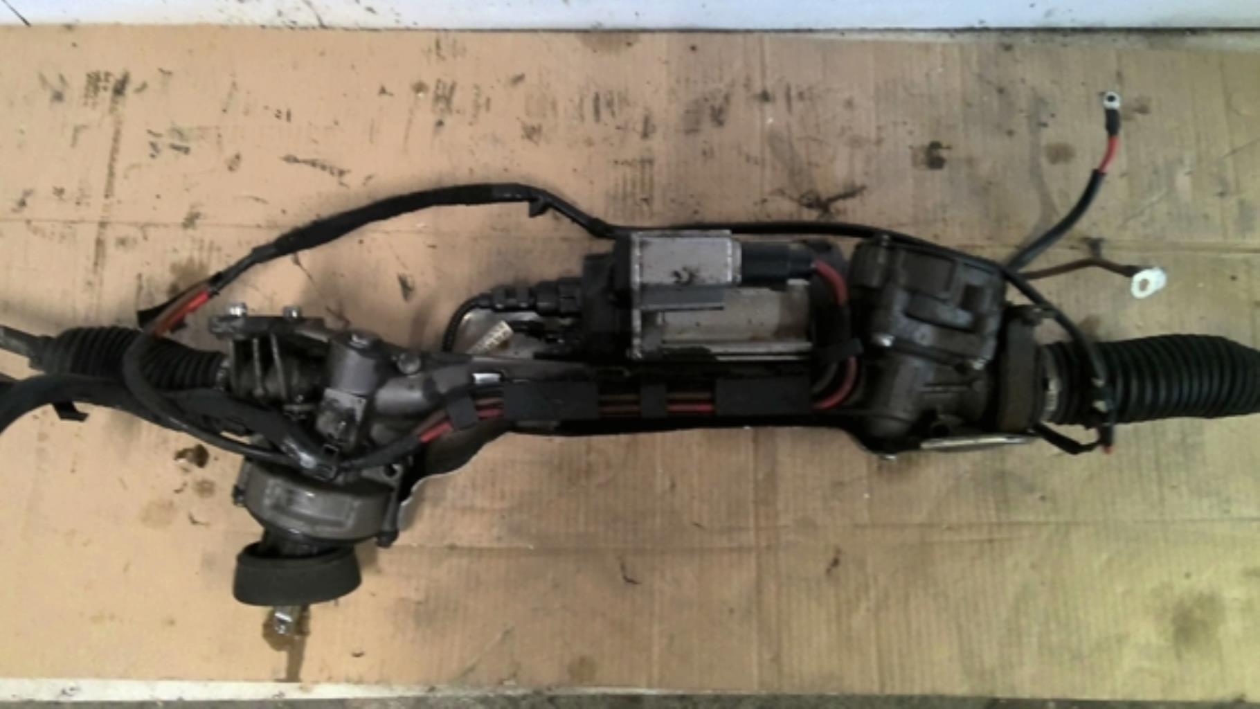 Cremaillere assistee SEAT TOLEDO 3 Diesel - 1
