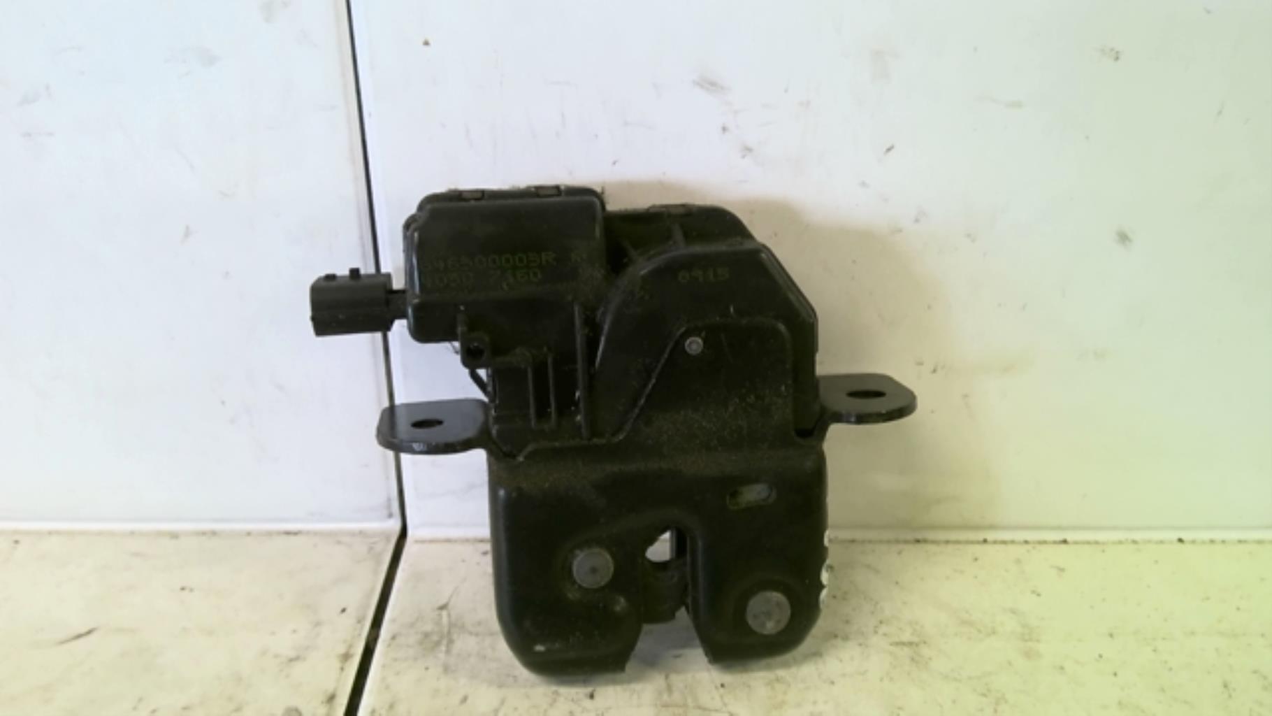 Serrure de hayon RENAULT MEGANE 3 PHASE 1  - 1