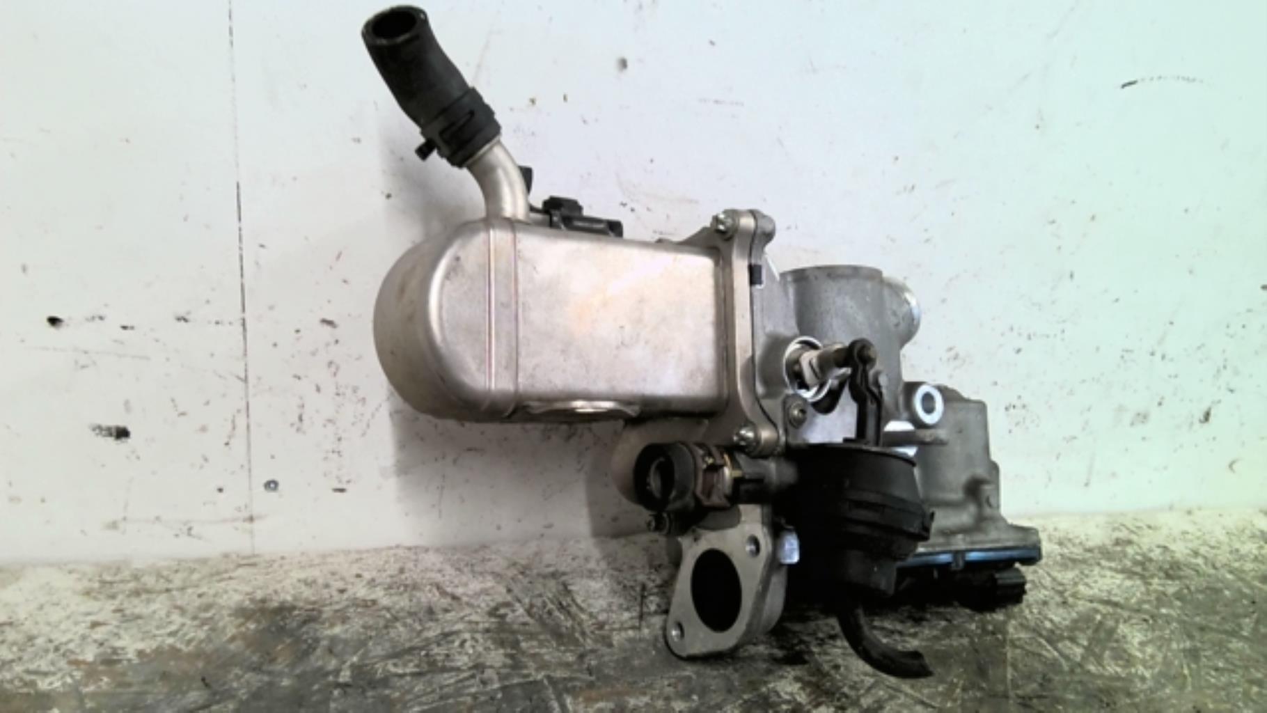 Vanne EGR RENAULT MEGANE 3 PHASE 1  - 1