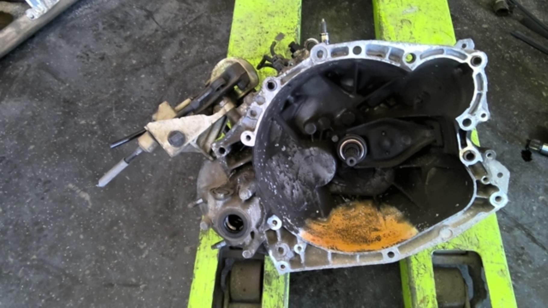 Boite de vitesses CITROEN C4 1 PHASE 1 COUPE Essence - 1
