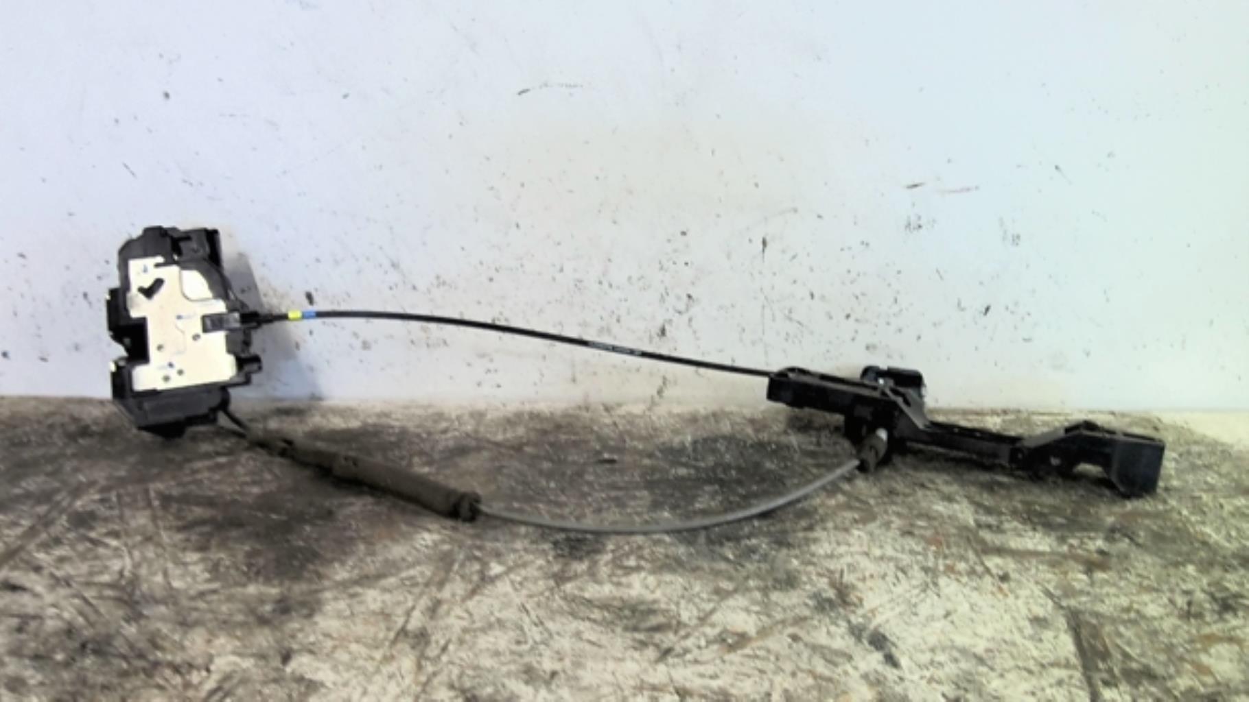 Serrure arriere droit NISSAN NOTE 1  - 1