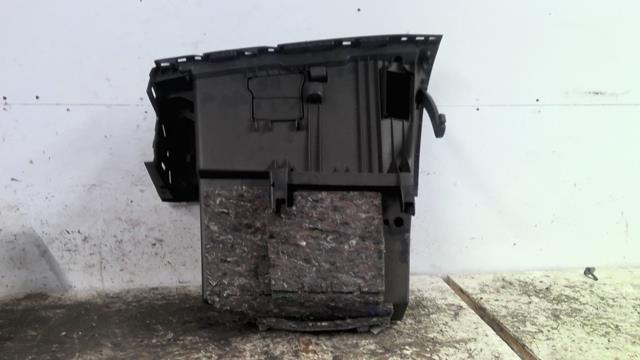 Boite a gants RENAULT CLIO 3 PHASE 1 Diesel - 1