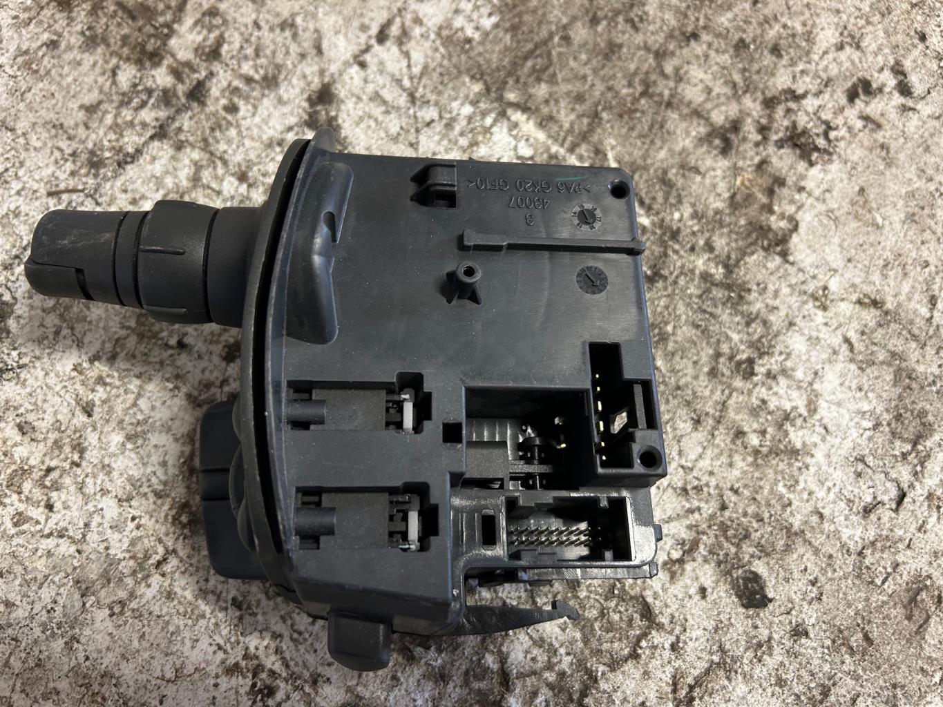 Commodo d'essuie glaces RENAULT KANGOO 2 PHASE 2 Diesel - 1