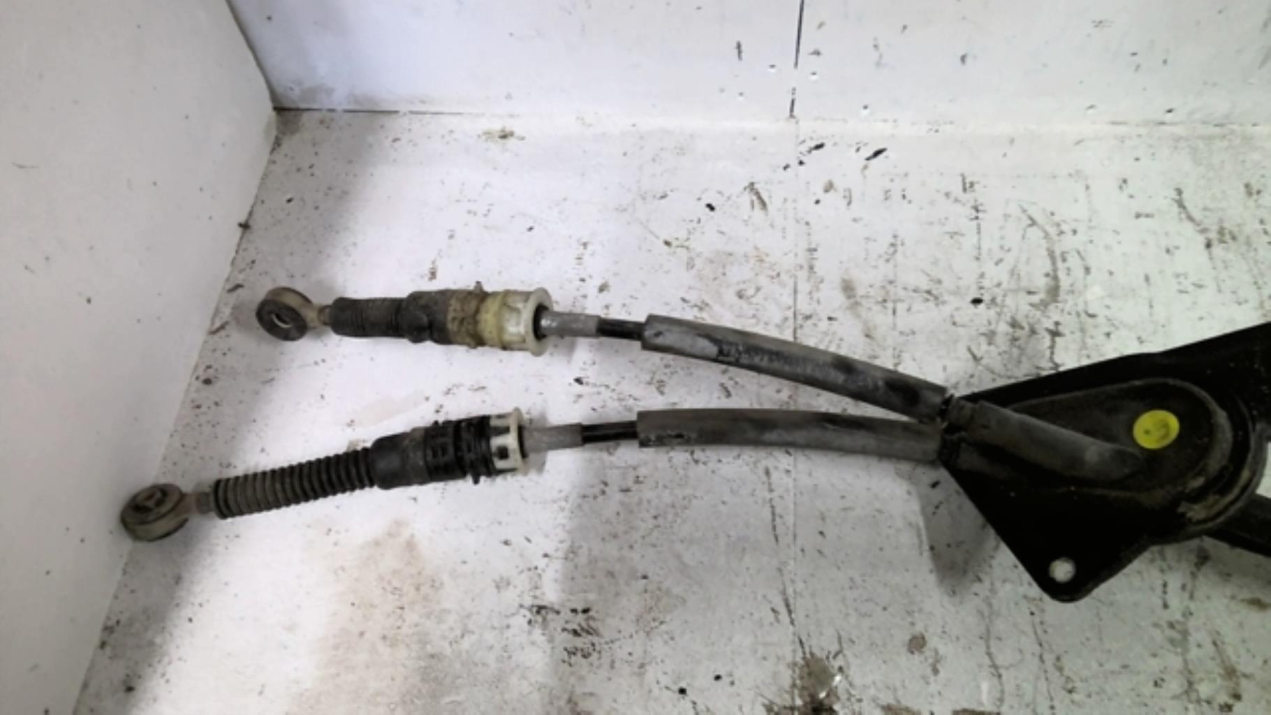 Cable levier de vitesses RENAULT TWINGO 3  - 1