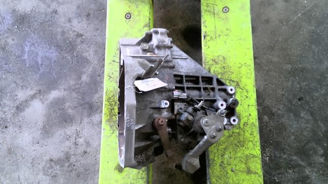 Boite de vitesses TOYOTA YARIS 2 PHASE 1 Essence - 1