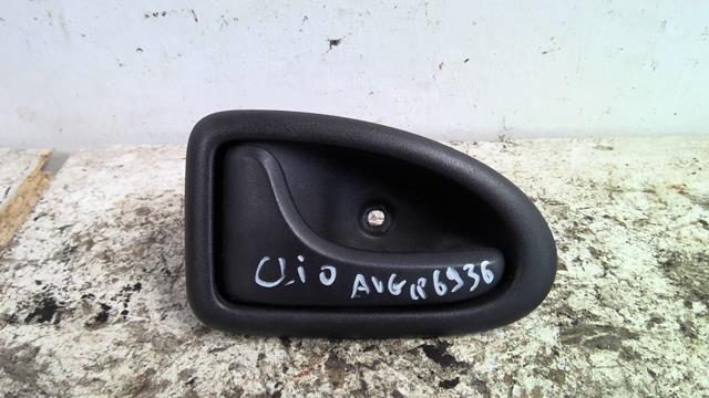 Poignee interieur avant gauche RENAULT CLIO 2 PHASE 1 Essence - 1