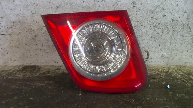 Feu arriere secondaire droit (feux) VOLKSWAGEN JETTA 3 Diesel - 1