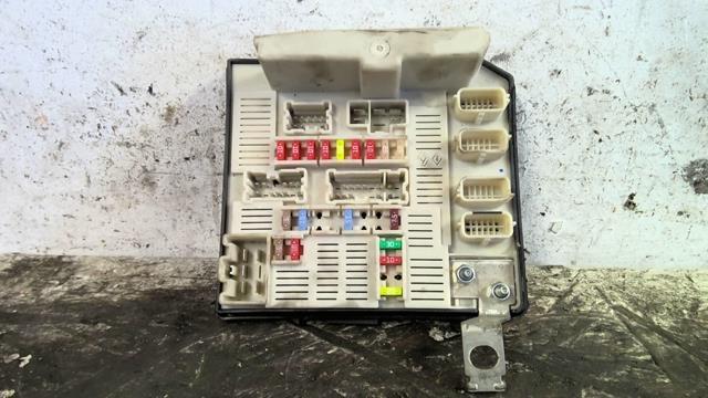Boitier USM  RENAULT MEGANE 2 PHASE 2 BREAK Diesel - 1