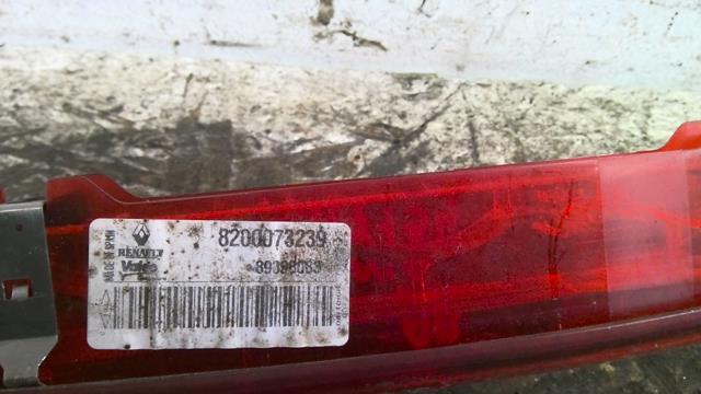 Feu arriere stop central RENAULT SCENIC 2 PHASE 2 Diesel - 1