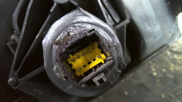 Retroviseur droit RENAULT MEGANE 2 PHASE 2 Diesel - 1