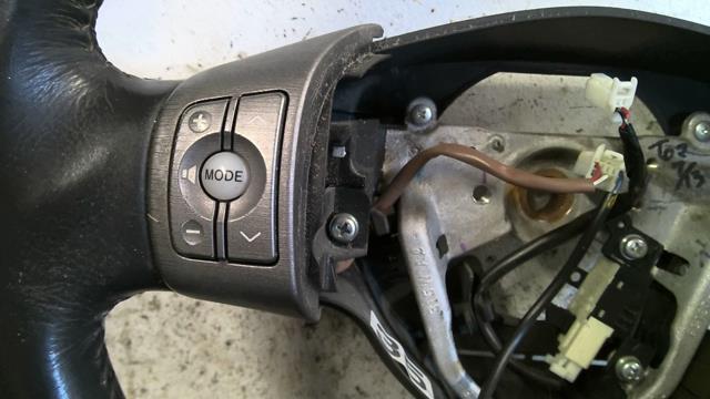 Volant TOYOTA RAV4 3 PHASE 1 Diesel - 1